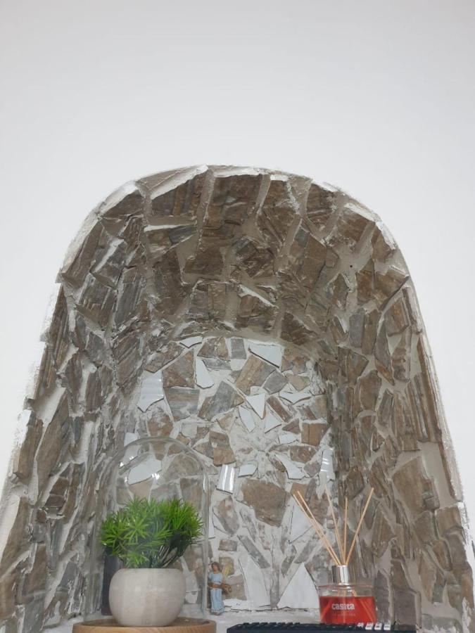 La Grotta Apartment ซาแลร์โน ภายนอก รูปภาพ